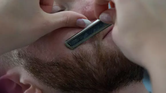 (P) Test de anduranță: ce contează cu adevărat la un aparat de ras, dincolo de reclame