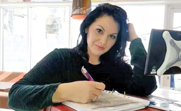 Romina Rotariu a fost condamnată la închisoare pentru că a bătut un copil