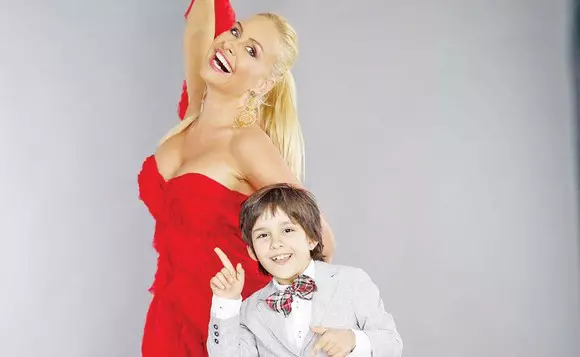 v113-vica-blochina-edan-foto-ok-magazine