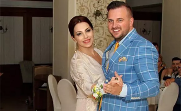 4-angela_rusu_si_sotul_ei_copy