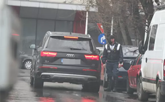 3-asteptahhta_de_bodyguard_copy