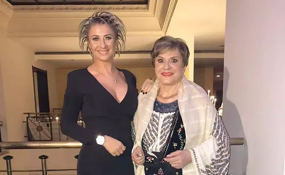 1-anamaria-prodan-si-ionela-prodan