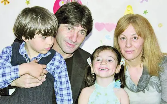 Dana şi Iosif Rotariu au adoptat doi copii bolnavi, Kassandra şi Cristian