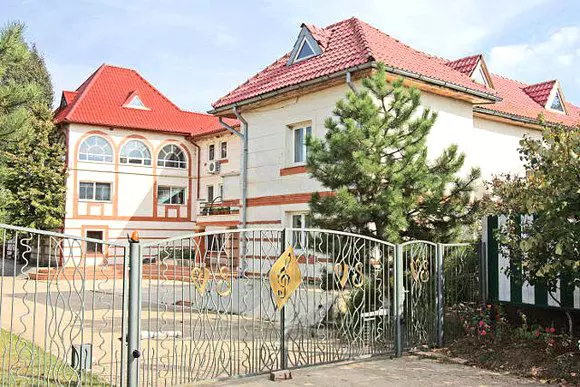 vila angela similea