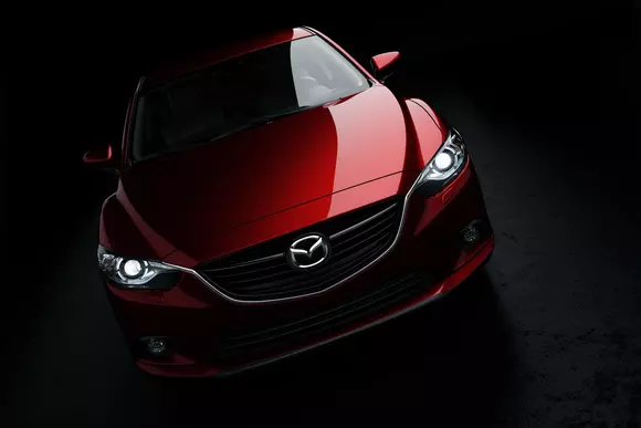 PREMIERA: Noua Mazda6