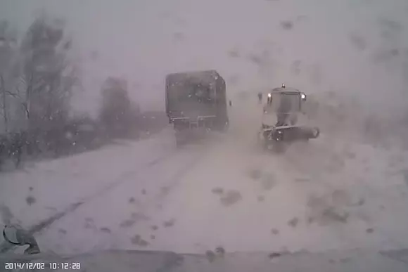 De ce nu depasim cand vizibilitatea este scazuta
