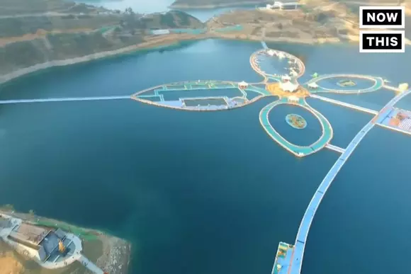 Cel mai lung pod plutitor din lume a intrat în Cartea Recordurilor