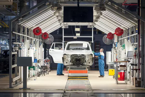 Fabrica BMW din Spartanburg a devenit cel mai mare centru de producţie al grupului german