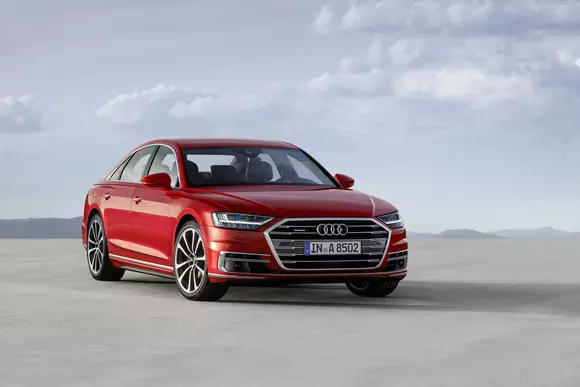 Premieră mondială: noul Audi A8