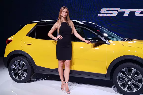 Galerie foto – Fetele Salonului Auto de la Frankfurt