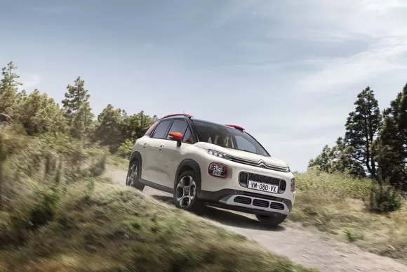 Citroen C3 Aircross va fi prezentat în premieră mondială la Frankfurt