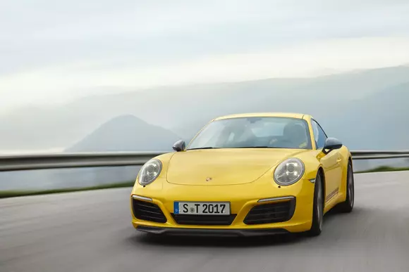 Porsche 911 Carrera T  - pentru cei vor mai mult