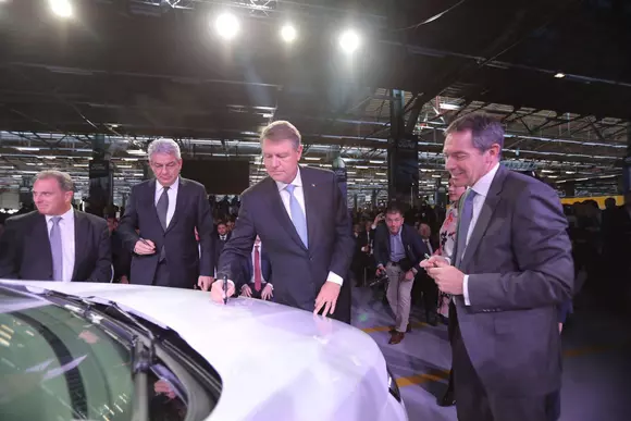 VIDEO - Klaus Iohannis: Prin lansarea noului model Ford, industria auto din România își creează o reputație tot mai puternică