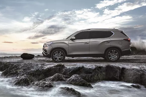 Noul SsangYong Rexton este disponibil pentru piaţa din România