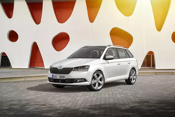 Skoda Fabia facelift va fi prezentată la Salonul Auto de la Geneva