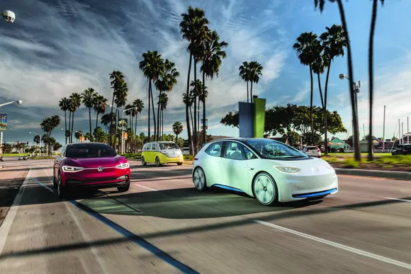 Auto Bild, la volanul noii familii electrice VW