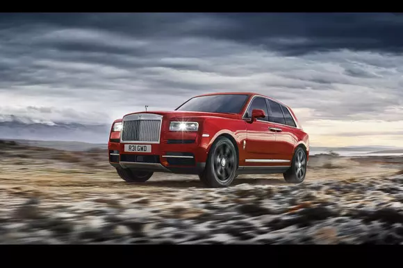 Rolls-Royce Cullinan - primul SUV din istoria companiei