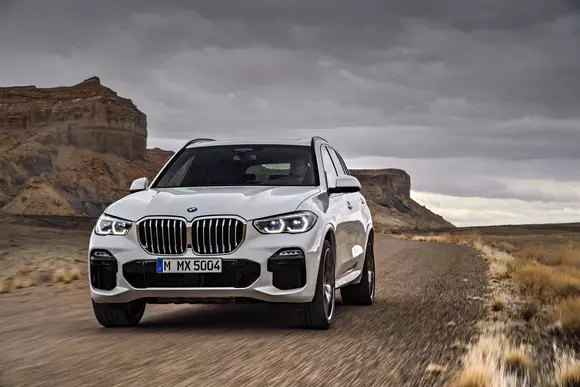 BMW X5 are deja 100 de comenzi în România, livrările demarează în noiembrie