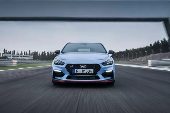 Hyundai i30 N este disponibil și în România: preț și specificații tehnice