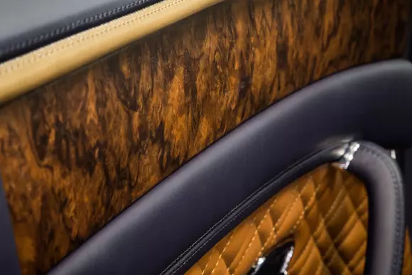 Bentley a lansat un nou tip de ornament interior