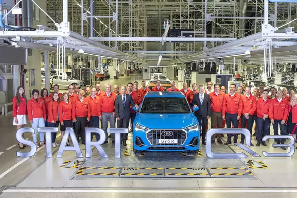 Audi Ungaria începe producția noului Audi Q3