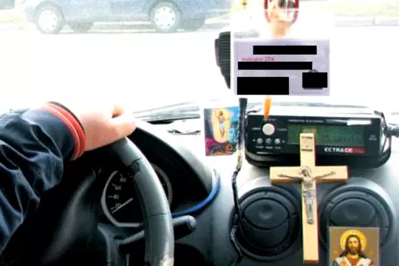 Ești credincios? Ai putea lua o amendă usturătoare pentru asta!