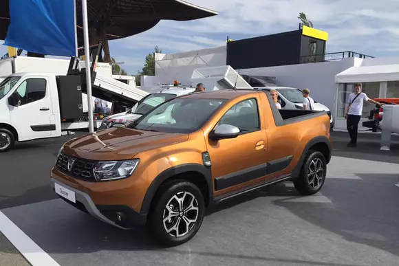 Avem un prototip Duster Pick-up, dar nu e făcut de Dacia