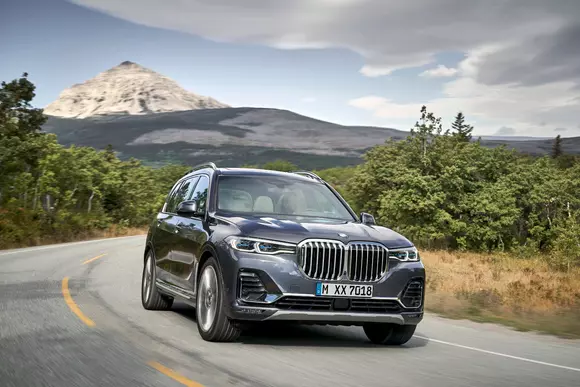 Noul BMW X7 poate fi comandat în România