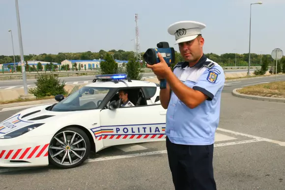Curtea Constituțională: radarele nu vor fi presemnalizate, pentru că șoferii ar deveni agresivi