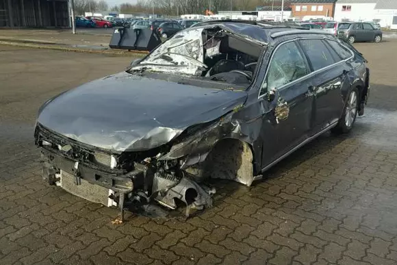 Două treimi din mașinile SH vândute în România au avut cel puțin o daună