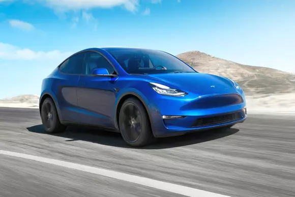 Tesla Model Y a debutat oficial: iată tot ce trebuie să știi despre el!
