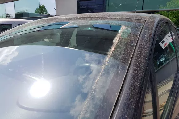 Revine nisipul din Sahara – care sunt efectele fenomenului asupra mașinilor și care este procedura corectă de îndepărtare a acestuia?