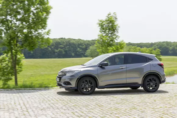 Pauza de cafea cu Honda HR-V Sport