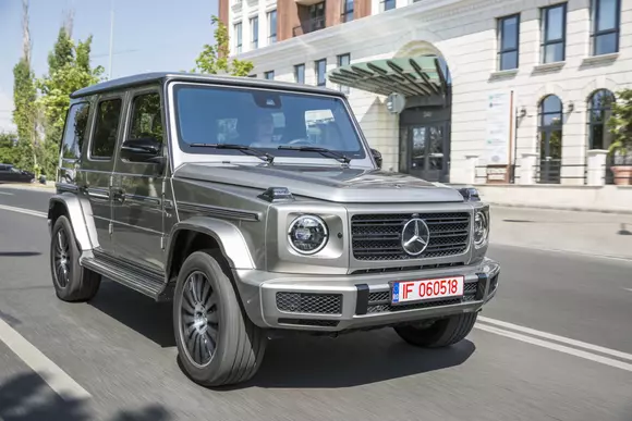 Mercedes-Benz G500 – Cu legenda 4x4 prin oraș