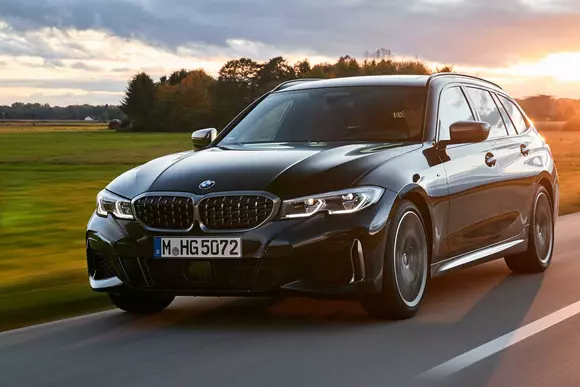 BMW M340i xDrive Touring se pregătește pentru lansarea pe piață