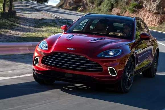 Tot ce trebuie să știi despre Aston Martin DBX, primul SUV al producătorului