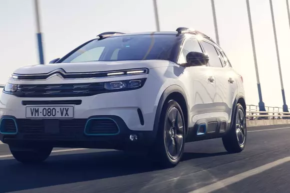 Noul Citroën C5 Aircross Hybrid, un SUV cu încărcare la priză și peste 200 CP