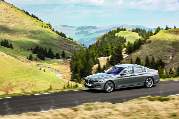 BMW 745e: Decolare anulată