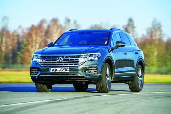 VW Touareg V8 TDI: Nava-amiral din Wolfsburg