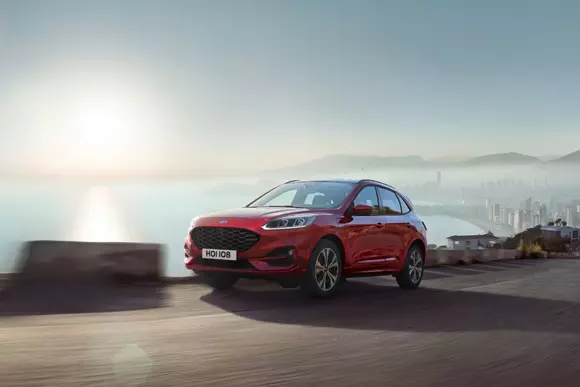 Prețuri Ford Kuga în România: cât costă și ce motoare oferă?