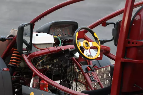 Uimitor! Cum arată un Buggy 6×6 Hibrid produs în România și ce performanțe are