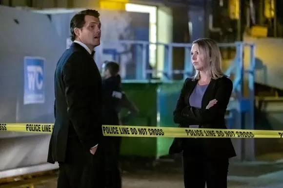 28 iunie încheie seria de filme "Legile misterelor", cu premiera "Crimă la conferință” (P)