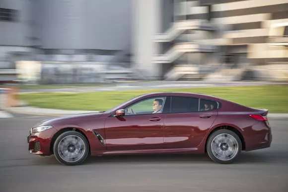 BMW 840d xDrive Gran Coupé: Show stopper-ul rațional