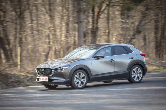 Mazda CX-30 Skyactiv-X: Fină ca mătasea