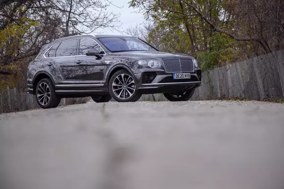 Bentley Bentayga: Oligarh pentru o zi