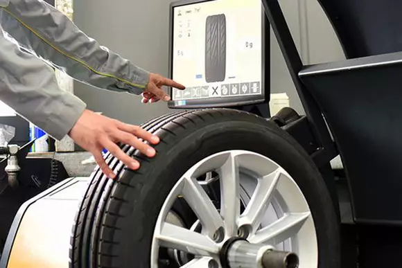 De ce echilibrarea roților îți permite să conduci fără probleme? Iată câteva lucruri pe care poate NU le știai!