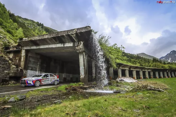 Raliul Argeșului 2021: Succes pe Transfăgărășan pentru Adi Teslovan și Vajk Imre Cseh