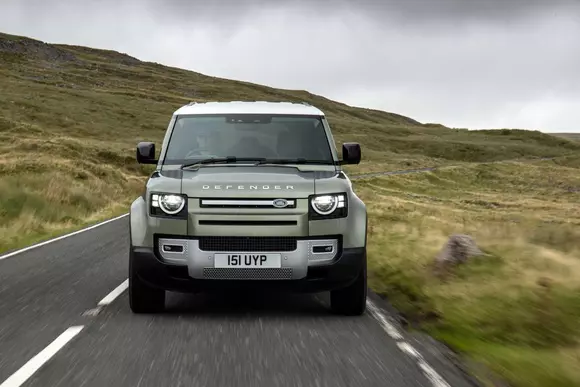 Land Rover Defender alimentat cu hidrogen - prototipul începe testele în curând