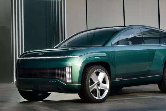 Hyundai Seven vede lumina zilei la Salonul Auto de la Los Angeles