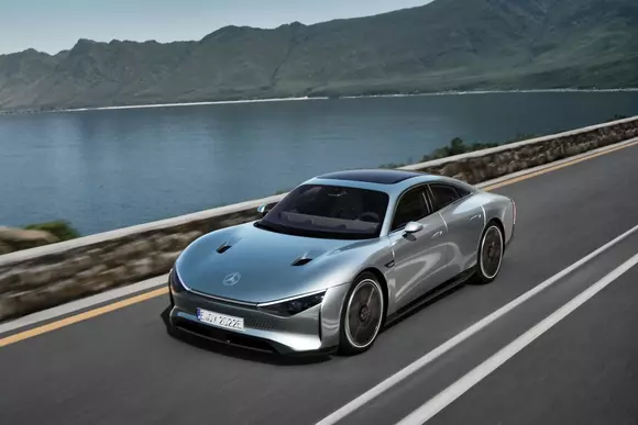 Celebrul producător german premium redefinește auomobilul electric prin conceptul Mercedes-Benz Vision EQXX